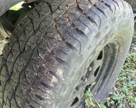 Черный Мицубиси Л 200, объемом двигателя 2.5 л и пробегом 300 тыс. км за 4311 $, фото 4 на Automoto.ua