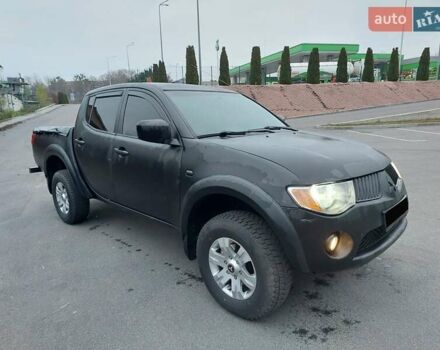 Чорний Міцубісі Л 200, об'ємом двигуна 2.48 л та пробігом 290 тис. км за 9900 $, фото 21 на Automoto.ua