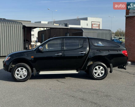 Мицубиси Л 200 2007 в Киеве на Automoto.ua Черный Мицубиси Л 200, объемом двигателя 2.48 л и пробегом 283 тыс. км за 10999 $, фото 2 на Automoto.ua