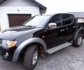 Черный Мицубиси Л 200, объемом двигателя 2.5 л и пробегом 270 тыс. км за 3424 $, фото 3 на Automoto.ua