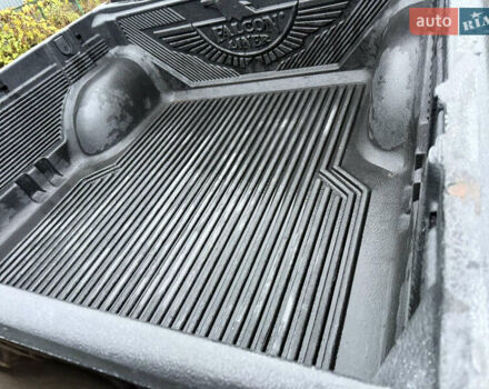 Черный Мицубиси Л 200, объемом двигателя 2.5 л и пробегом 261 тыс. км за 12300 $, фото 15 на Automoto.ua