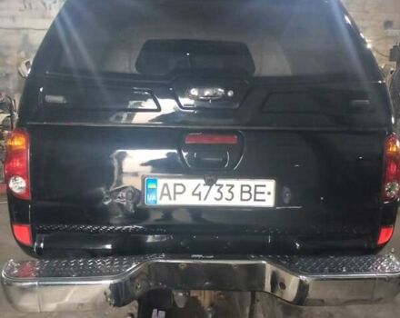 Чорний Міцубісі Л 200, об'ємом двигуна 2.5 л та пробігом 285 тис. км за 15000 $, фото 2 на Automoto.ua