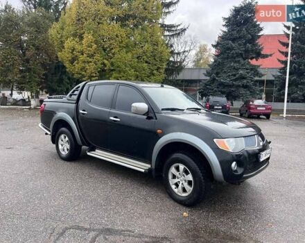 Чорний Міцубісі Л 200, об'ємом двигуна 2.48 л та пробігом 302 тис. км за 12500 $, фото 3 на Automoto.ua