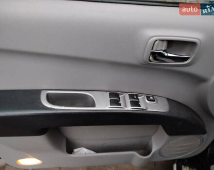 Чорний Міцубісі Л 200, об'ємом двигуна 2.48 л та пробігом 219 тис. км за 10500 $, фото 35 на Automoto.ua