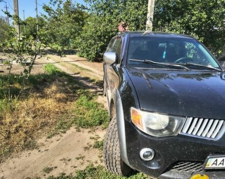 Чорний Міцубісі Л 200, об'ємом двигуна 0 л та пробігом 224 тис. км за 8999 $, фото 1 на Automoto.ua