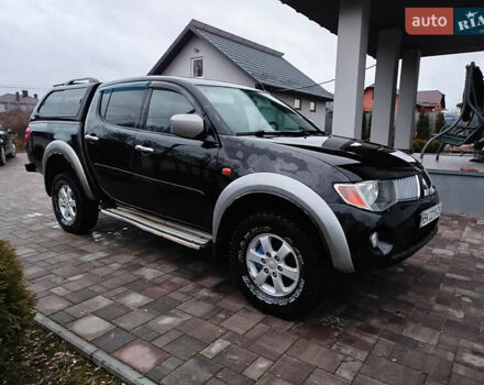 Чорний Міцубісі Л 200, об'ємом двигуна 2.48 л та пробігом 219 тис. км за 10500 $, фото 5 на Automoto.ua