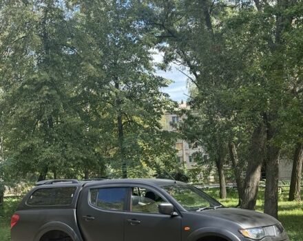 Чорний Міцубісі Л 200, об'ємом двигуна 2.5 л та пробігом 123 тис. км за 5750 $, фото 3 на Automoto.ua