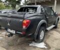 Черный Мицубиси Л 200, объемом двигателя 2.48 л и пробегом 376 тыс. км за 11500 $, фото 4 на Automoto.ua