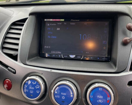 Чорний Міцубісі Л 200, об'ємом двигуна 2.48 л та пробігом 305 тис. км за 15000 $, фото 46 на Automoto.ua