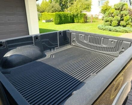 Черный Мицубиси Л 200, объемом двигателя 2.5 л и пробегом 230 тыс. км за 3150 $, фото 4 на Automoto.ua