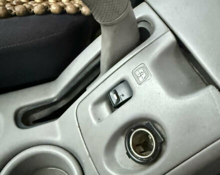 Черный Мицубиси Л 200, объемом двигателя 2.5 л и пробегом 261 тыс. км за 12300 $, фото 23 на Automoto.ua