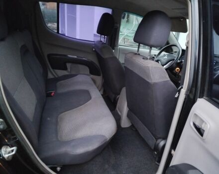 Чорний Міцубісі Л 200, об'ємом двигуна 2.5 л та пробігом 220 тис. км за 10500 $, фото 6 на Automoto.ua