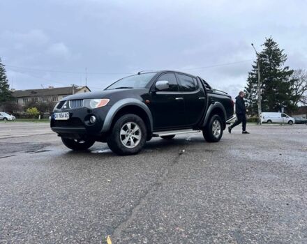 Чорний Міцубісі Л 200, об'ємом двигуна 2.5 л та пробігом 302 тис. км за 12500 $, фото 3 на Automoto.ua