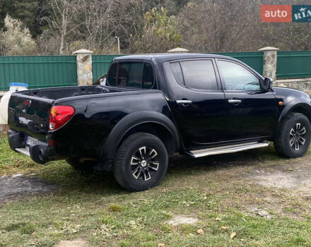 Черный Мицубиси Л 200, объемом двигателя 0 л и пробегом 409 тыс. км за 9500 $, фото 1 на Automoto.ua