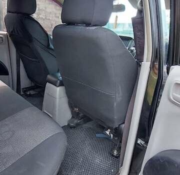 Черный Мицубиси Л 200, объемом двигателя 2.48 л и пробегом 392 тыс. км за 15500 $, фото 34 на Automoto.ua