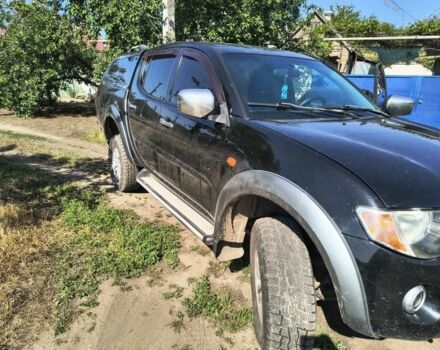 Чорний Міцубісі Л 200, об'ємом двигуна 0 л та пробігом 224 тис. км за 8999 $, фото 2 на Automoto.ua