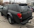 Чорний Міцубісі Л 200, об'ємом двигуна 2.5 л та пробігом 330 тис. км за 9890 $, фото 3 на Automoto.ua