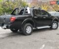 Черный Мицубиси Л 200, объемом двигателя 2.48 л и пробегом 260 тыс. км за 9500 $, фото 9 на Automoto.ua