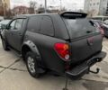 Чорний Міцубісі Л 200, об'ємом двигуна 2.5 л та пробігом 330 тис. км за 9890 $, фото 3 на Automoto.ua
