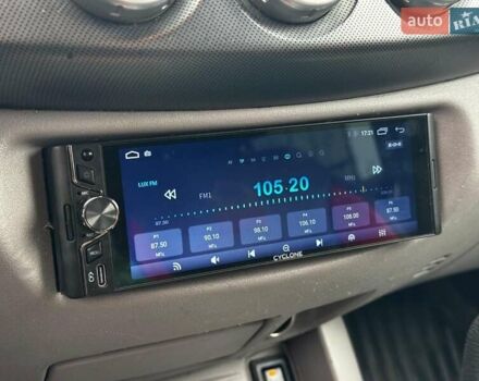 Черный Мицубиси Л 200, объемом двигателя 2.5 л и пробегом 330 тыс. км за 9890 $, фото 19 на Automoto.ua