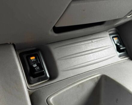 Чорний Міцубісі Л 200, об'ємом двигуна 2.5 л та пробігом 330 тис. км за 9890 $, фото 13 на Automoto.ua