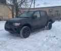Чорний Міцубісі Л 200, об'ємом двигуна 2.5 л та пробігом 240 тис. км за 6100 $, фото 1 на Automoto.ua