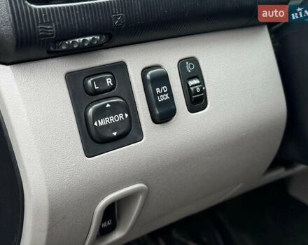 Черный Мицубиси Л 200, объемом двигателя 2.5 л и пробегом 330 тыс. км за 9890 $, фото 10 на Automoto.ua