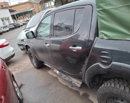 Чорний Міцубісі Л 200, об'ємом двигуна 2.5 л та пробігом 270 тис. км за 4500 $, фото 17 на Automoto.ua