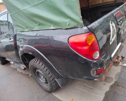 Чорний Міцубісі Л 200, об'ємом двигуна 2.5 л та пробігом 270 тис. км за 4500 $, фото 15 на Automoto.ua