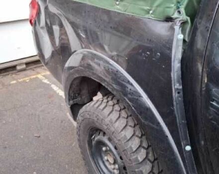 Чорний Міцубісі Л 200, об'ємом двигуна 2.5 л та пробігом 270 тис. км за 4500 $, фото 11 на Automoto.ua