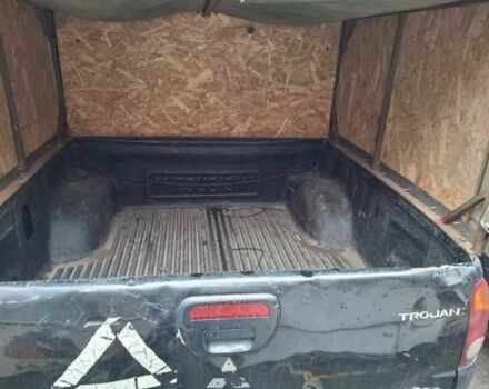 Чорний Міцубісі Л 200, об'ємом двигуна 2.5 л та пробігом 270 тис. км за 4500 $, фото 16 на Automoto.ua