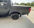 Черный Мицубиси Л 200, объемом двигателя 2.5 л и пробегом 93 тыс. км за 6600 $, фото 5 на Automoto.ua