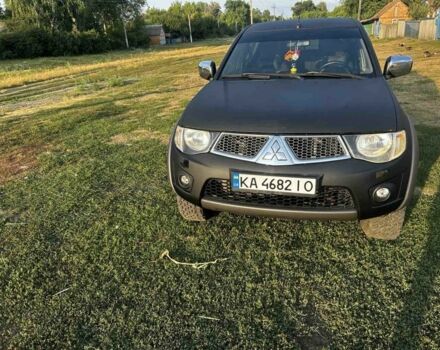 Чорний Міцубісі Л 200, об'ємом двигуна 2.5 л та пробігом 270 тис. км за 16500 $, фото 6 на Automoto.ua