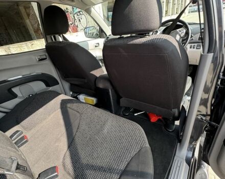 Черный Мицубиси Л 200, объемом двигателя 2.5 л и пробегом 93 тыс. км за 6600 $, фото 12 на Automoto.ua