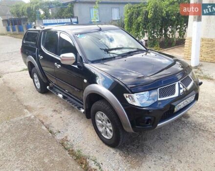 Черный Мицубиси Л 200, объемом двигателя 2.48 л и пробегом 108 тыс. км за 17500 $, фото 15 на Automoto.ua