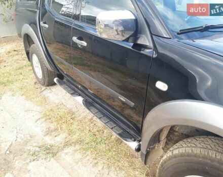 Черный Мицубиси Л 200, объемом двигателя 2.48 л и пробегом 108 тыс. км за 17500 $, фото 9 на Automoto.ua