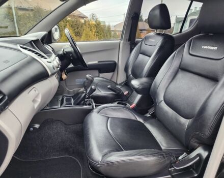 Черный Мицубиси Л 200, объемом двигателя 2.5 л и пробегом 114 тыс. км за 8748 $, фото 18 на Automoto.ua