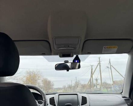 Черный Мицубиси Л 200, объемом двигателя 2.48 л и пробегом 295 тыс. км за 14800 $, фото 19 на Automoto.ua