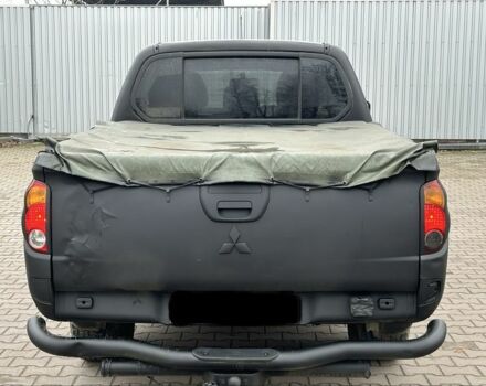 Чорний Міцубісі Л 200, об'ємом двигуна 2.5 л та пробігом 128 тис. км за 5650 $, фото 3 на Automoto.ua