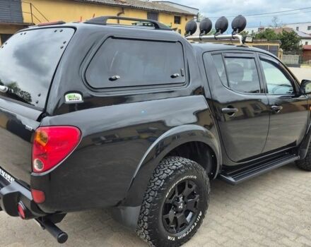 Чорний Міцубісі Л 200, об'ємом двигуна 2.5 л та пробігом 218 тис. км за 4974 $, фото 3 на Automoto.ua