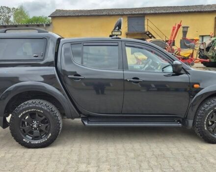 Чорний Міцубісі Л 200, об'ємом двигуна 2.5 л та пробігом 218 тис. км за 4974 $, фото 2 на Automoto.ua