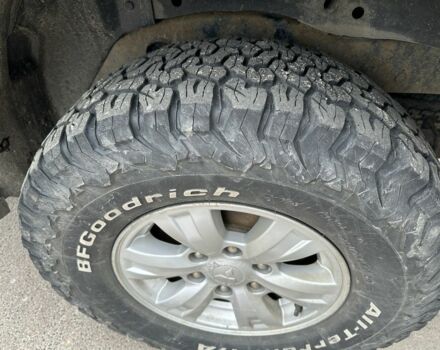 Чорний Міцубісі Л 200, об'ємом двигуна 2.5 л та пробігом 134 тис. км за 16300 $, фото 1 на Automoto.ua