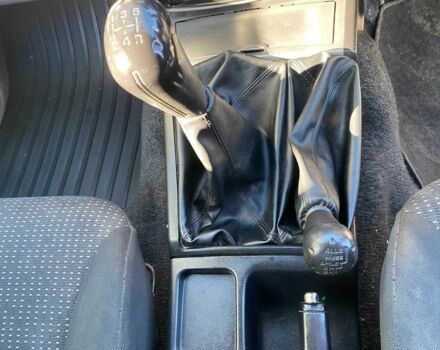 Черный Мицубиси Л 200, объемом двигателя 2.5 л и пробегом 163 тыс. км за 7600 $, фото 18 на Automoto.ua