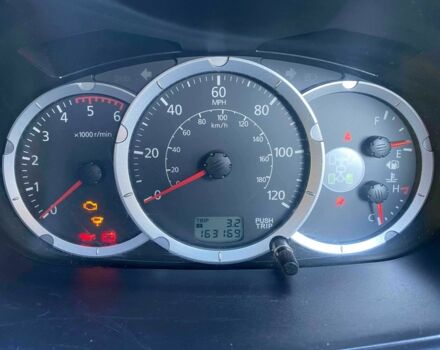 Черный Мицубиси Л 200, объемом двигателя 2.5 л и пробегом 163 тыс. км за 7600 $, фото 11 на Automoto.ua