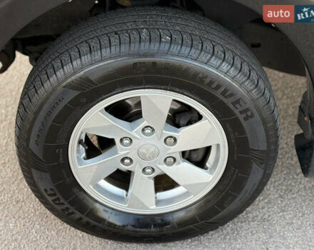 Чорний Міцубісі Л 200, об'ємом двигуна 2.44 л та пробігом 190 тис. км за 19900 $, фото 19 на Automoto.ua