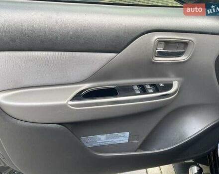 Чорний Міцубісі Л 200, об'ємом двигуна 2.4 л та пробігом 205 тис. км за 20900 $, фото 13 на Automoto.ua