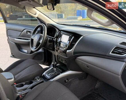 Чорний Міцубісі Л 200, об'ємом двигуна 2.44 л та пробігом 190 тис. км за 19900 $, фото 25 на Automoto.ua