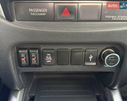 Чорний Міцубісі Л 200, об'ємом двигуна 2.44 л та пробігом 190 тис. км за 19900 $, фото 21 на Automoto.ua