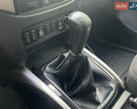 Чорний Міцубісі Л 200, об'ємом двигуна 2.4 л та пробігом 205 тис. км за 20900 $, фото 14 на Automoto.ua