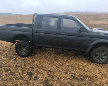 Чорний Міцубісі Л 200, об'ємом двигуна 0 л та пробігом 220 тис. км за 2800 $, фото 2 на Automoto.ua